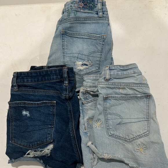 Women’s American Eagle Shorts Bundle - Picture 8 of 8